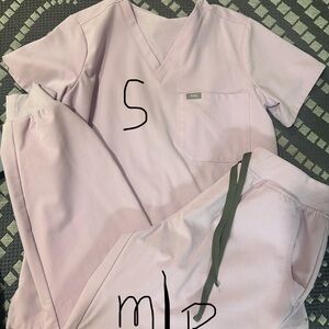 Figs Women's Soft purple Scrub Set